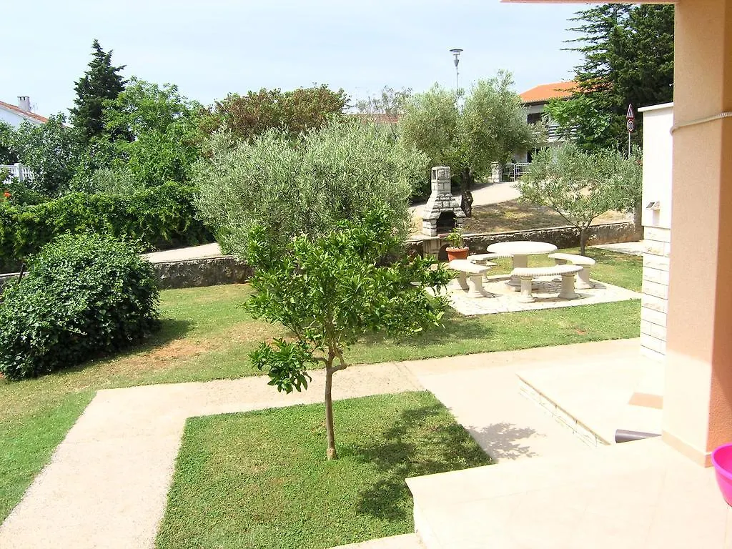 Apartments Elvira Krk Town